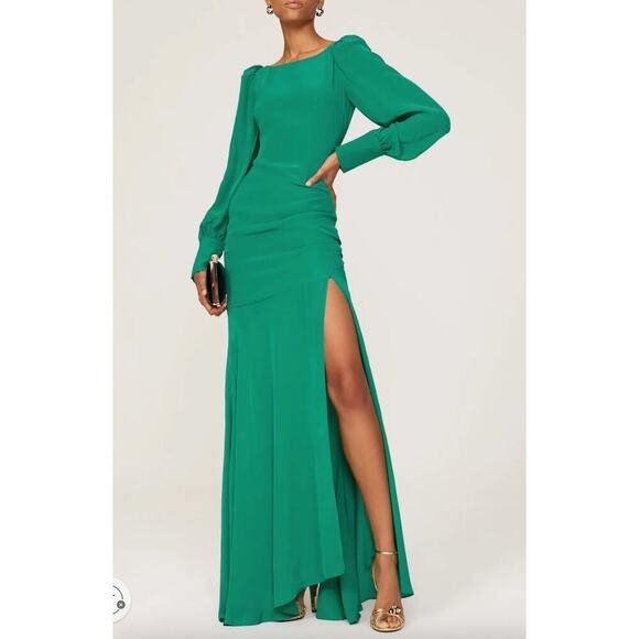 De La Vali Dresses & Skirts - De La Vali Presley Gown in Kelly Green